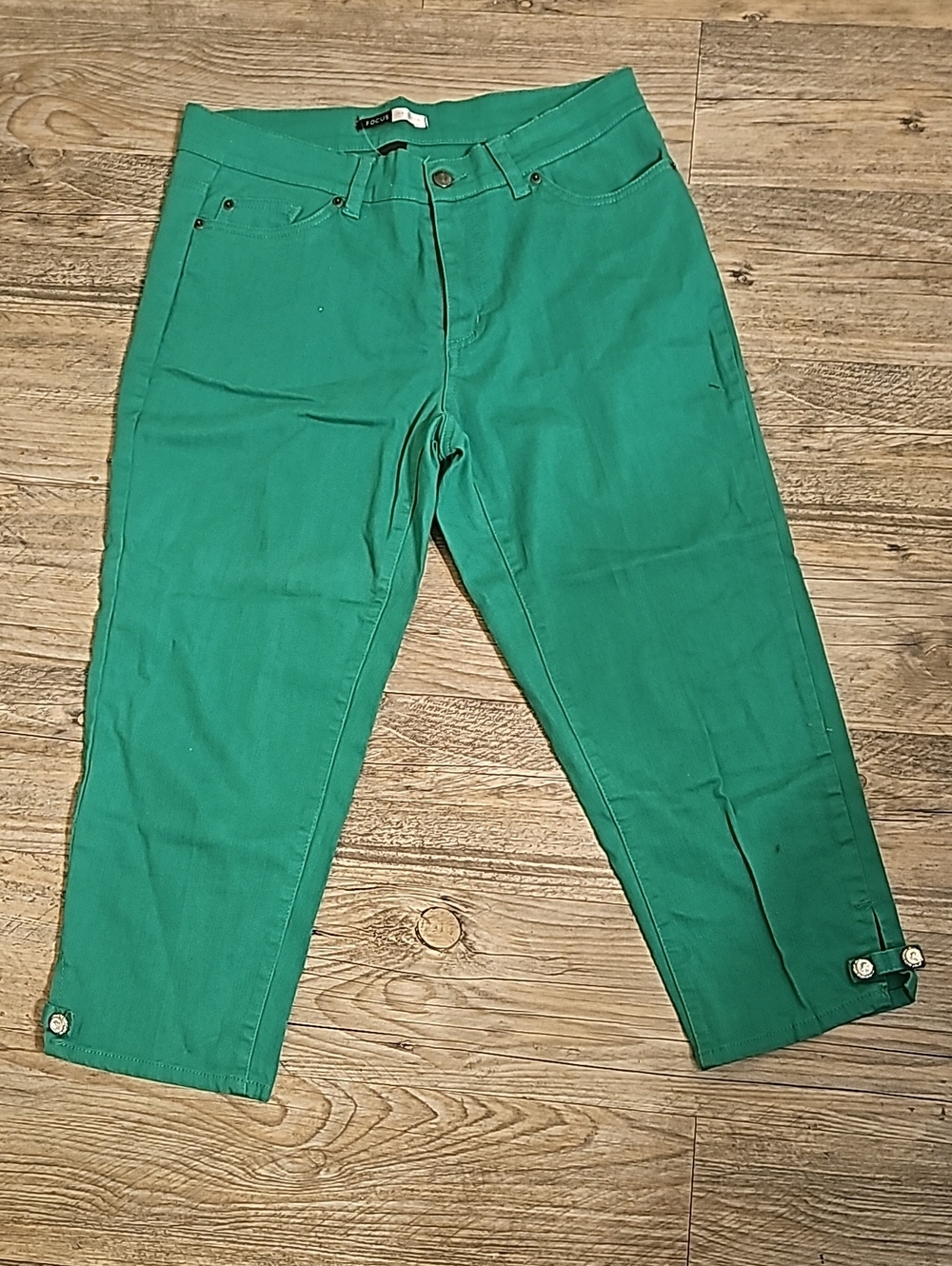 Women’s Ankle Crop Jeans in Emerald Green